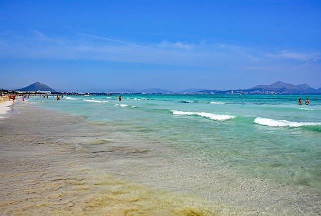 10 BEACHES IN MAJORCA THAT ARE SUITABLE FOR CHILDREN
