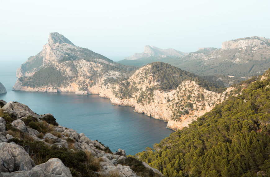De costa a montaña: Un viaje panorámico por las carreteras de Mallorca