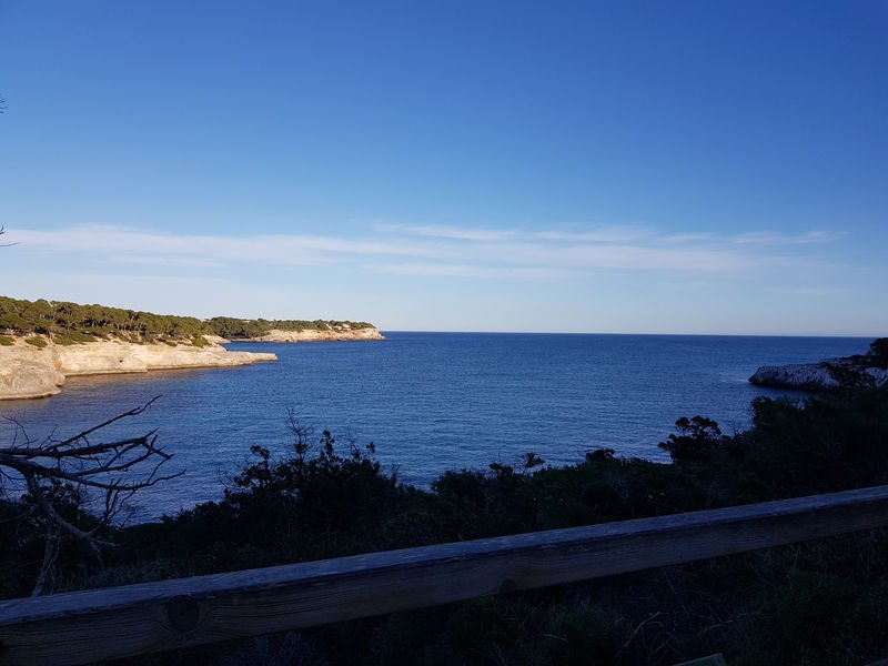 Cala Mondrago Die schönsten Buchten auf Mallorca mit einem Mietfahrzeug erleben: Naturpark Cala Mondrago