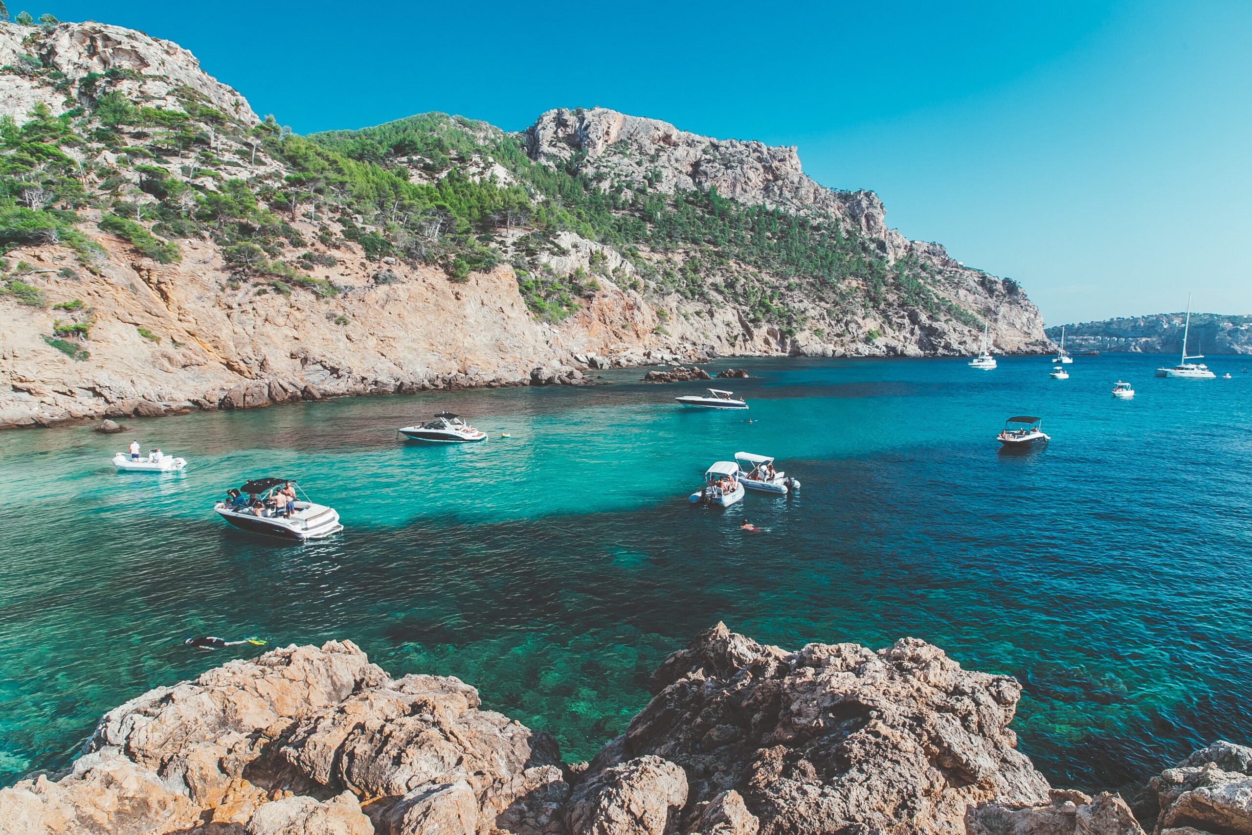 eugene zhyvchik P nM4HIeX8Y unsplash scaled Legends of Mallorca