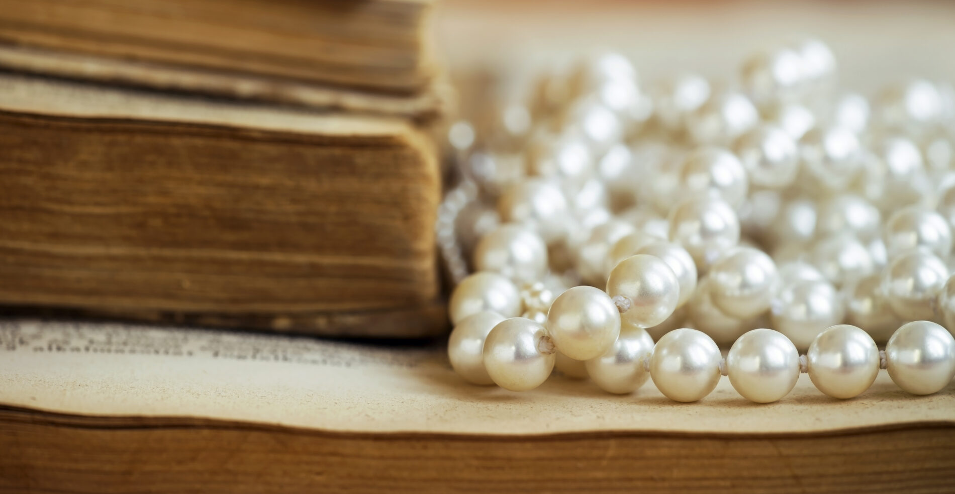 white pearls banner 2021 08 26 17 19 56 utc Las perlas de Mallorca: ¿Por qué son especiales?