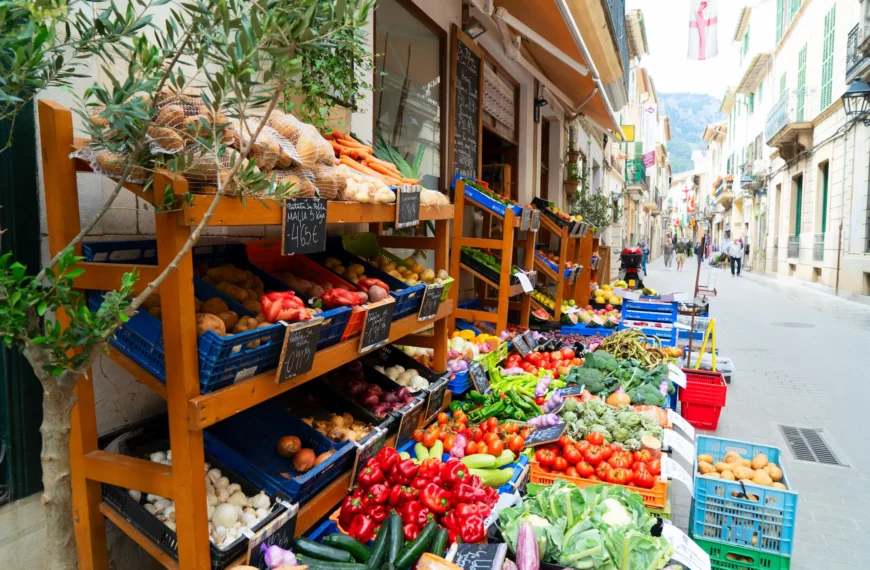 Mallorca’s hidden farms: Local markets and routes to discover fresh, locally sourced products 