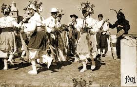 images Els Cossiers: la danza ancestral que sigue viva en los pueblos mallorquines