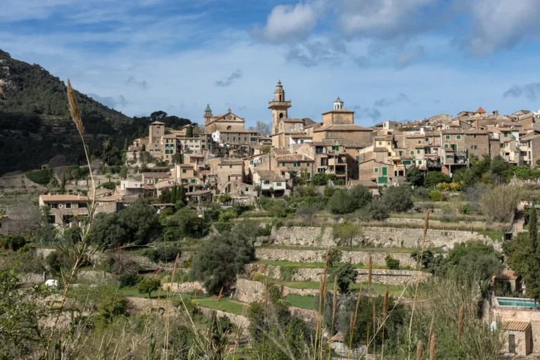 scenic valldemossa town in palma de mallorca under 2025 02 11 20 11 17 utc Polígono Son Oms