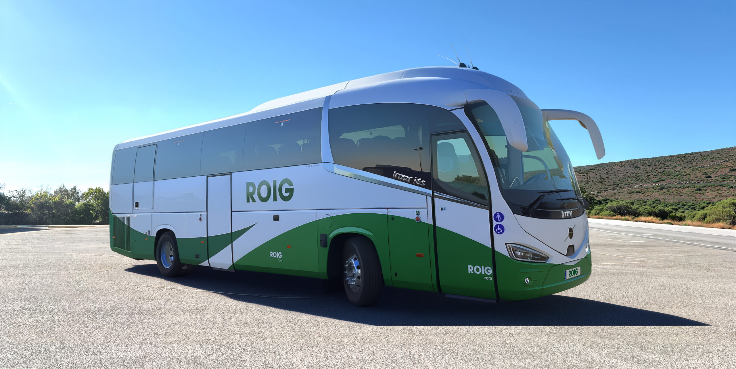 Bus19 2026 Angel scaled Transporte y Experiencias para grupos en Mallorca