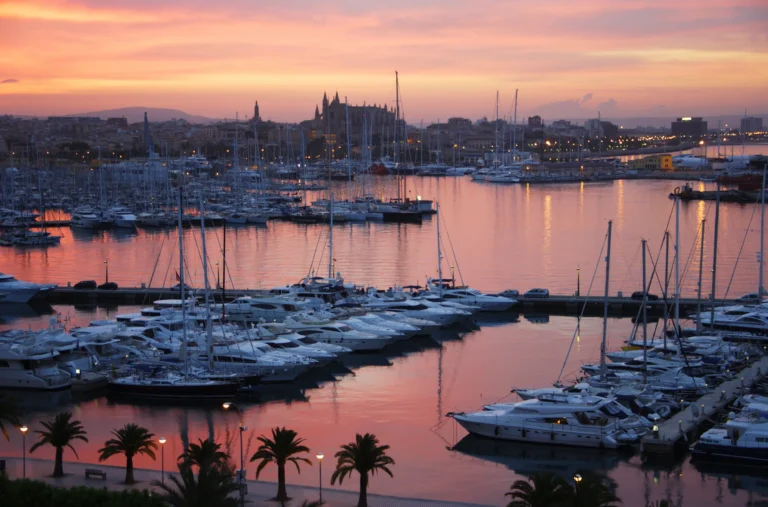 marina and cathedral of palma de mallorca at sunri 2026 03 26 08 08 17 utc Polígono Son Oms